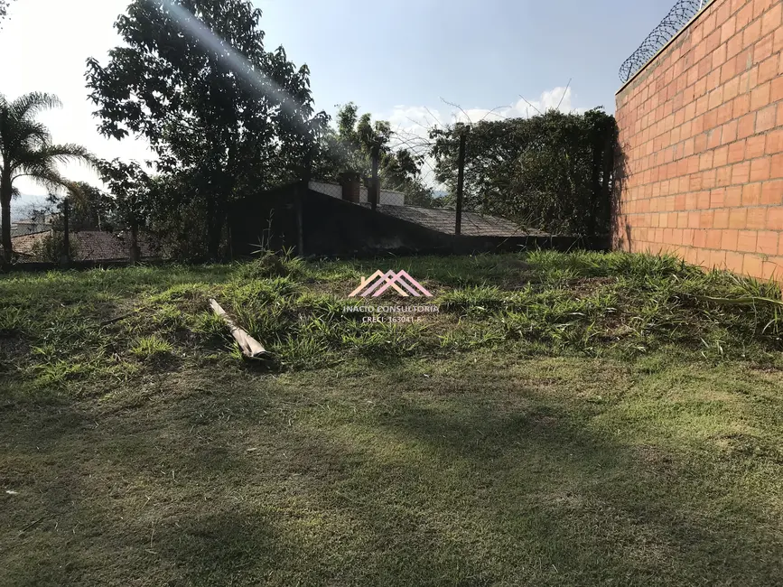 Foto 1 de Terreno / Lote à venda, 440m2 em Aracariguama - SP