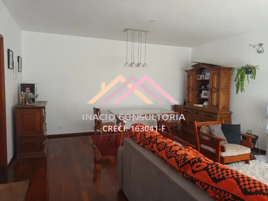 Foto 4 de Casa com 3 quartos à venda, 184m2 em Estação, Sao Roque - SP