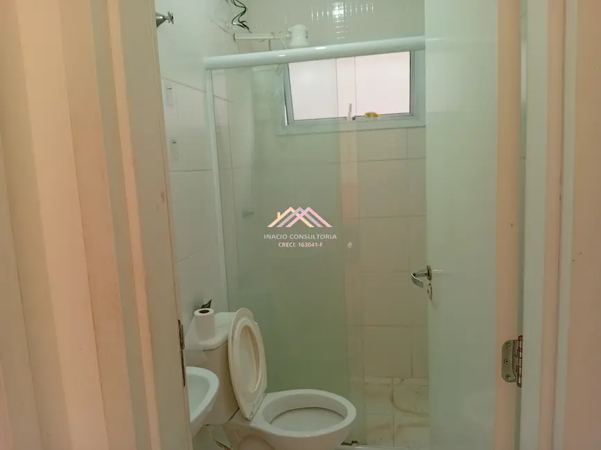 Foto 4 de Casa de Condomínio com 2 quartos à venda, 80m2 em Marmeleiro, Sao Roque - SP