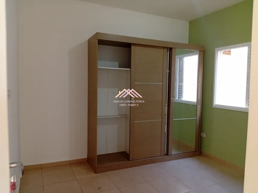 Foto 7 de Casa de Condomínio com 2 quartos à venda, 80m2 em Marmeleiro, Sao Roque - SP