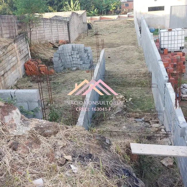 Foto 3 de Terreno / Lote à venda, 500m2 em Parque Varanguera, Sao Roque - SP
