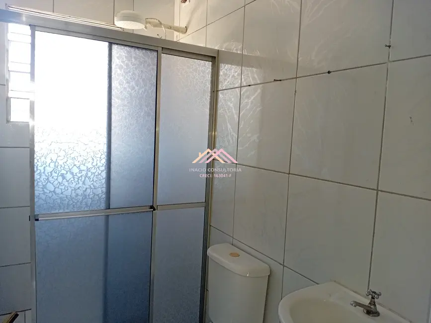 Foto 8 de Apartamento com 2 quartos para alugar, 46m2 em Jardim Carambeí, Sao Roque - SP