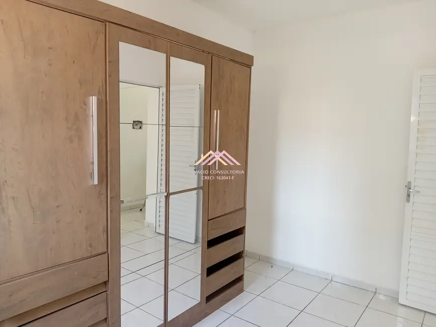 Foto 9 de Apartamento com 2 quartos para alugar, 46m2 em Jardim Carambeí, Sao Roque - SP