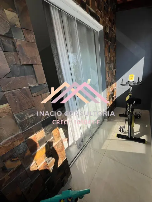 Casa com 3 quartos à venda, 88m2 em Mairinque - SP - imagem 9 Foto 9 de Casa com 3 quartos à venda, 88m2 em Mairinque - SP