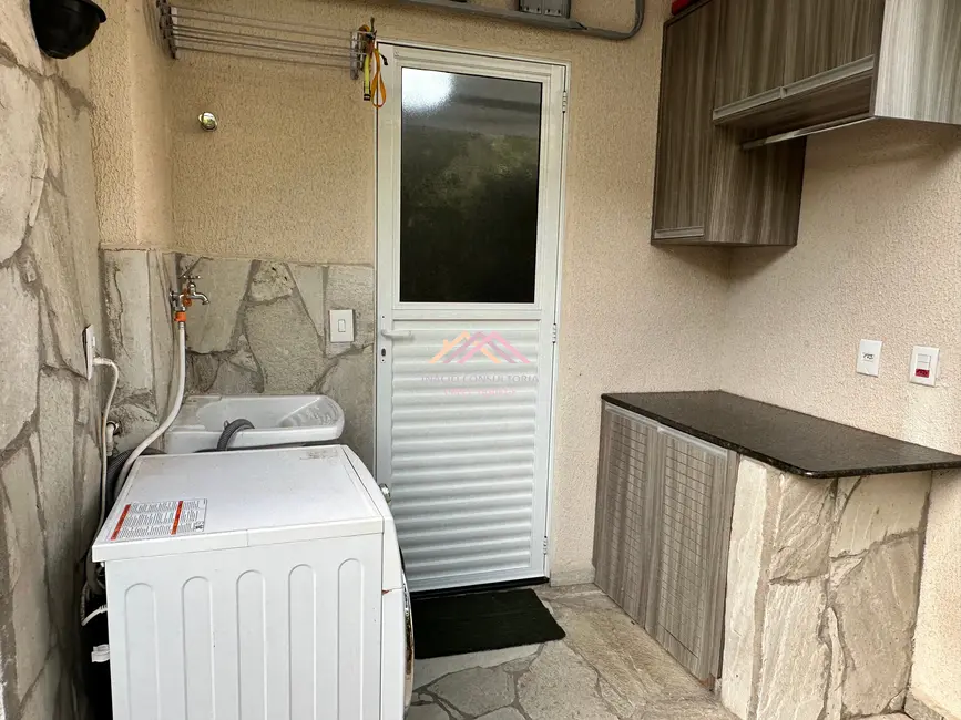 Foto 8 de Casa de Condomínio com 2 quartos à venda, 82m2 em Taboão, Sao Roque - SP