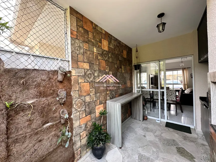 Foto 6 de Casa de Condomínio com 2 quartos à venda, 82m2 em Taboão, Sao Roque - SP