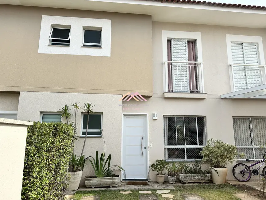 Foto 1 de Casa de Condomínio com 2 quartos à venda, 82m2 em Taboão, Sao Roque - SP