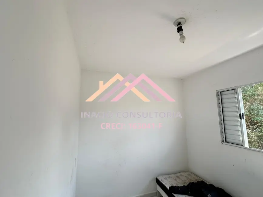 Foto 5 de Apartamento com 2 quartos à venda, 46m2 em Jardim Carambeí, Sao Roque - SP