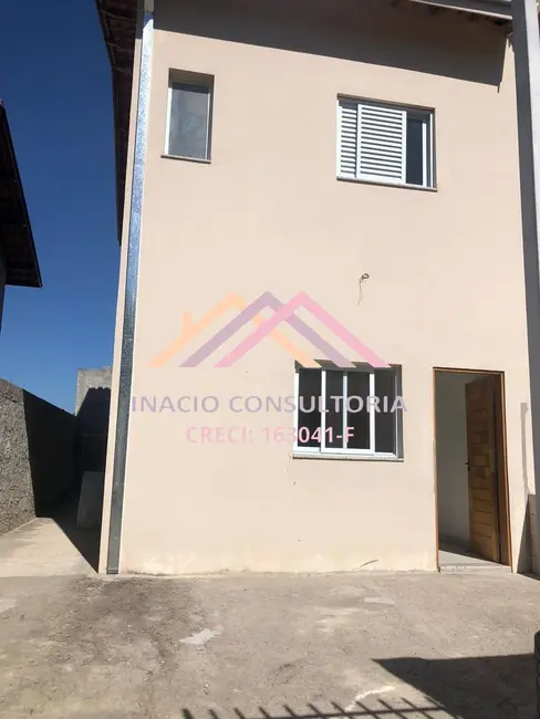 Casa com 2 quartos à venda, 62m2 em Mairinque - SP - imagem 2 Foto 2 de Casa com 2 quartos à venda, 62m2 em Mairinque - SP