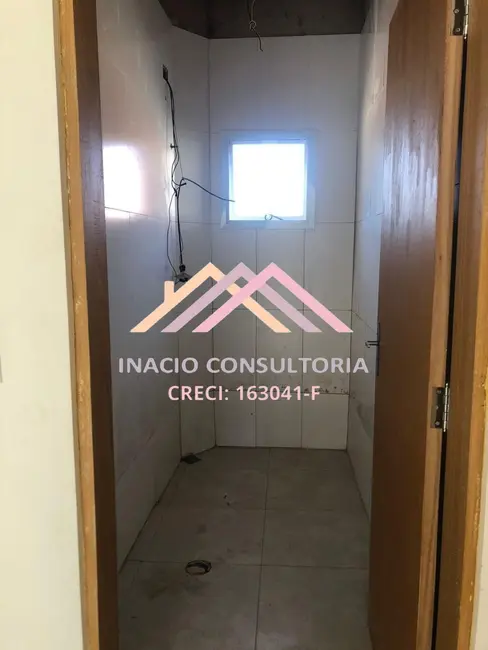 Casa com 2 quartos à venda, 62m2 em Mairinque - SP - imagem 4 Foto 4 de Casa com 2 quartos à venda, 62m2 em Mairinque - SP