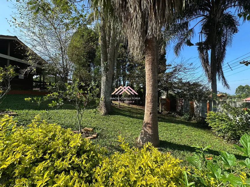 Chácara com 3 quartos à venda, 230m2 em Pavão (Canguera), Sao Roque - SP - imagem 2 Foto 2 de Chácara com 3 quartos à venda, 230m2 em Pavão (Canguera), Sao Roque - SP