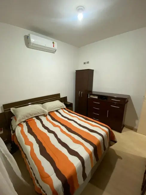 Casa com 2 quartos à venda, 80m2 em Mairinque - SP - imagem 8 Foto 8 de Casa com 2 quartos à venda, 80m2 em Mairinque - SP