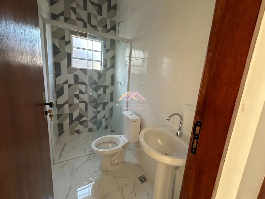 Casa com 2 quartos à venda, 70m2 em Jardim Vinhas Do Sol (Mailasqui), Sao Roque - SP - imagem 9 Foto 9 de Casa com 2 quartos à venda, 70m2 em Jardim Vinhas Do Sol (Mailasqui), Sao Roque - SP