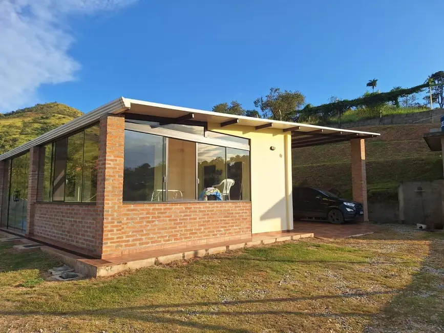 Chácara com 4 quartos à venda, 303m2 em Recanto das Acácias, Sao Roque - SP - imagem 4 Foto 4 de Chácara com 4 quartos à venda, 303m2 em Recanto das Acácias, Sao Roque - SP