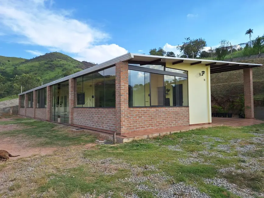 Chácara com 4 quartos à venda, 303m2 em Recanto das Acácias, Sao Roque - SP - imagem 3 Foto 3 de Chácara com 4 quartos à venda, 303m2 em Recanto das Acácias, Sao Roque - SP