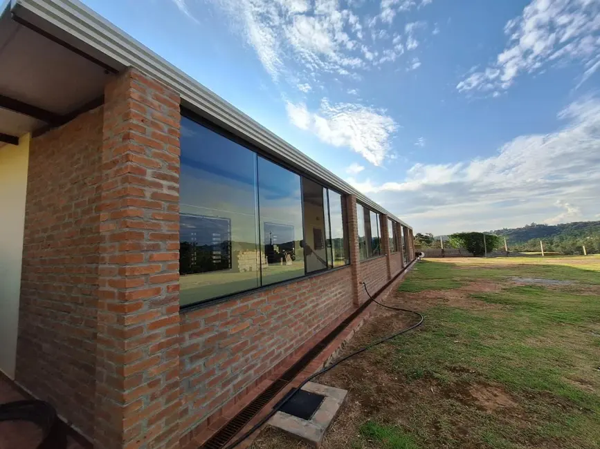Foto 2 de Chácara com 4 quartos à venda, 303m2 em Recanto das Acácias, Sao Roque - SP