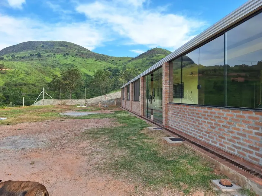 Chácara com 4 quartos à venda, 303m2 em Recanto das Acácias, Sao Roque - SP - imagem 5 Foto 5 de Chácara com 4 quartos à venda, 303m2 em Recanto das Acácias, Sao Roque - SP