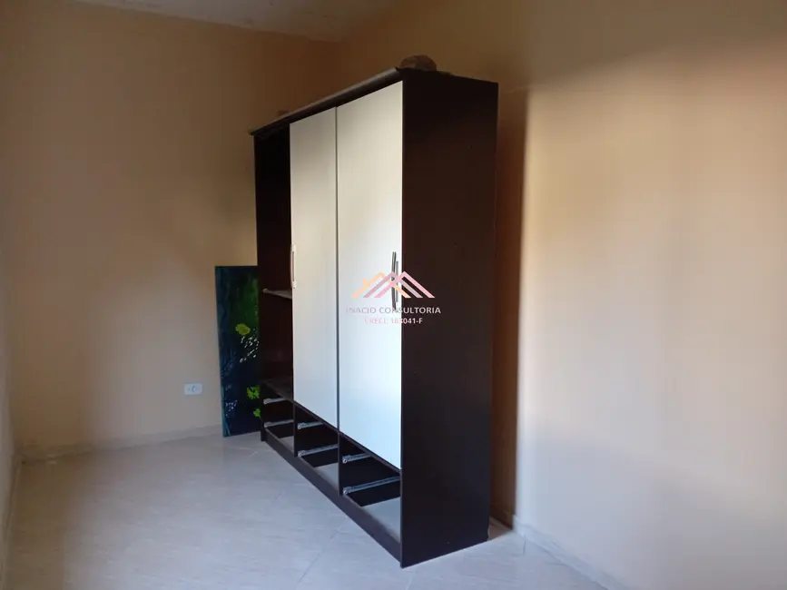 Casa com 3 quartos à venda, 90m2 em Mairinque - SP - imagem 8 Foto 8 de Casa com 3 quartos à venda, 90m2 em Mairinque - SP