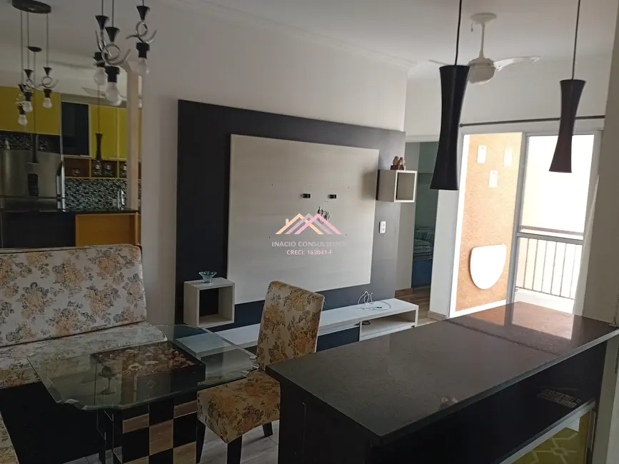 Foto 2 de Apartamento com 2 quartos à venda, 60m2 em Jardim Carambeí, Sao Roque - SP
