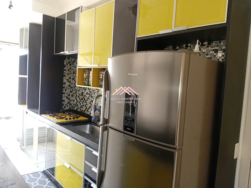 Foto 1 de Apartamento com 2 quartos à venda, 60m2 em Jardim Carambeí, Sao Roque - SP
