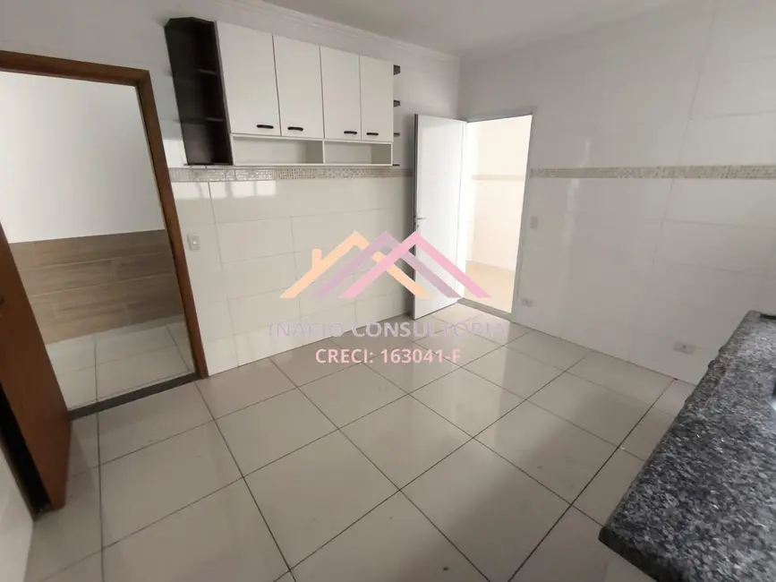 Foto 9 de Casa com 3 quartos para alugar, 90m2 em Centro, Sao Roque - SP