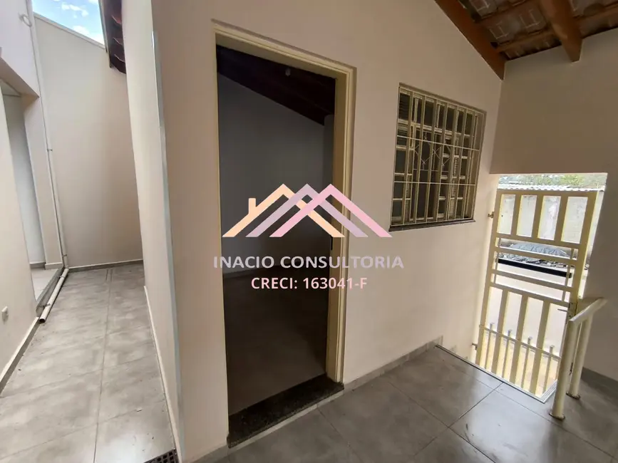 Foto 5 de Casa com 3 quartos para alugar, 90m2 em Centro, Sao Roque - SP