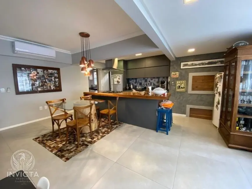 Foto 1 de Apartamento com 2 quartos à venda, 113m2 em Centro, Balneario Camboriu - SC