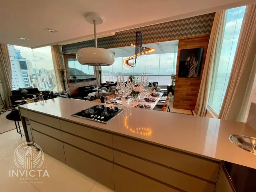 Foto 4 de Cobertura com 7 quartos à venda, 600m2 em Balneario Camboriu - SC