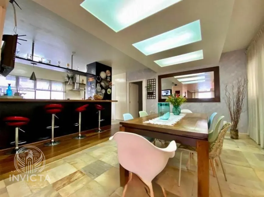 Foto 5 de Apartamento com 4 quartos à venda, 220m2 em Centro, Balneario Camboriu - SC