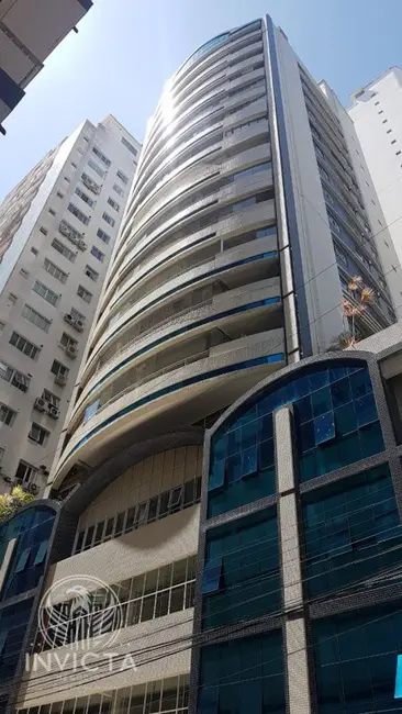 Apartamento com 3 quartos à venda, 152m2 em Centro, Balneario Camboriu - SC - imagem 4 Foto 4 de Apartamento com 3 quartos à venda, 152m2 em Centro, Balneario Camboriu - SC