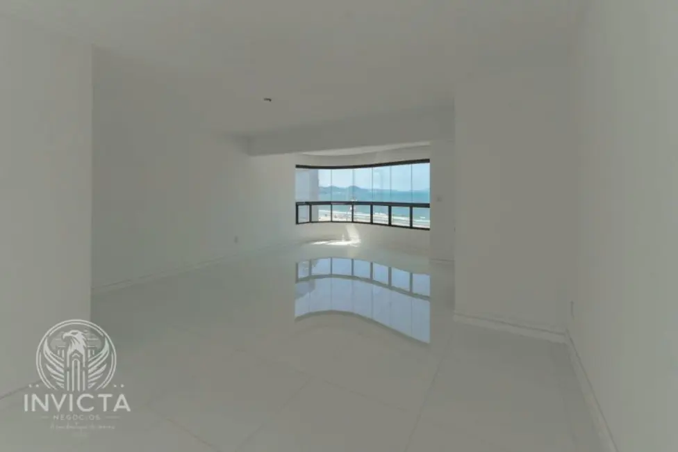 Foto 5 de Apartamento com 3 quartos à venda, 110m2 em Centro, Balneario Camboriu - SC