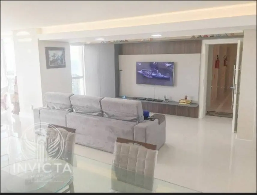 Apartamento com 4 quartos à venda, 228m2 em Centro, Balneario Camboriu - SC - imagem 6 Foto 6 de Apartamento com 4 quartos à venda, 228m2 em Centro, Balneario Camboriu - SC