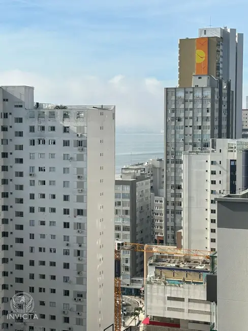 Apartamento com 3 quartos à venda, 120m2 em Centro, Balneario Camboriu - SC - imagem 3 Foto 3 de Apartamento com 3 quartos à venda, 120m2 em Centro, Balneario Camboriu - SC