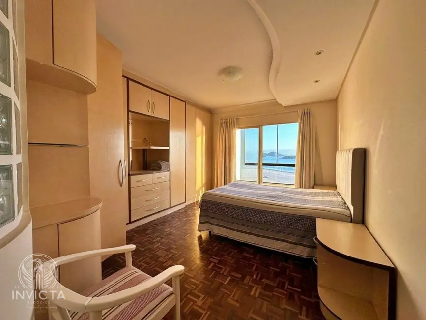 Apartamento com 3 quartos à venda, 155m2 em Centro, Balneario Camboriu - SC - imagem 9 Foto 9 de Apartamento com 3 quartos à venda, 155m2 em Centro, Balneario Camboriu - SC