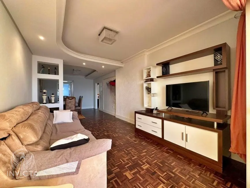 Apartamento com 3 quartos à venda, 155m2 em Centro, Balneario Camboriu - SC - imagem 6 Foto 6 de Apartamento com 3 quartos à venda, 155m2 em Centro, Balneario Camboriu - SC