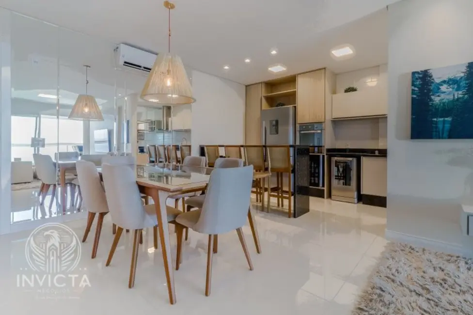 Apartamento com 3 quartos à venda, 145m2 em Itajai - SC - imagem 4 Foto 4 de Apartamento com 3 quartos à venda, 145m2 em Itajai - SC