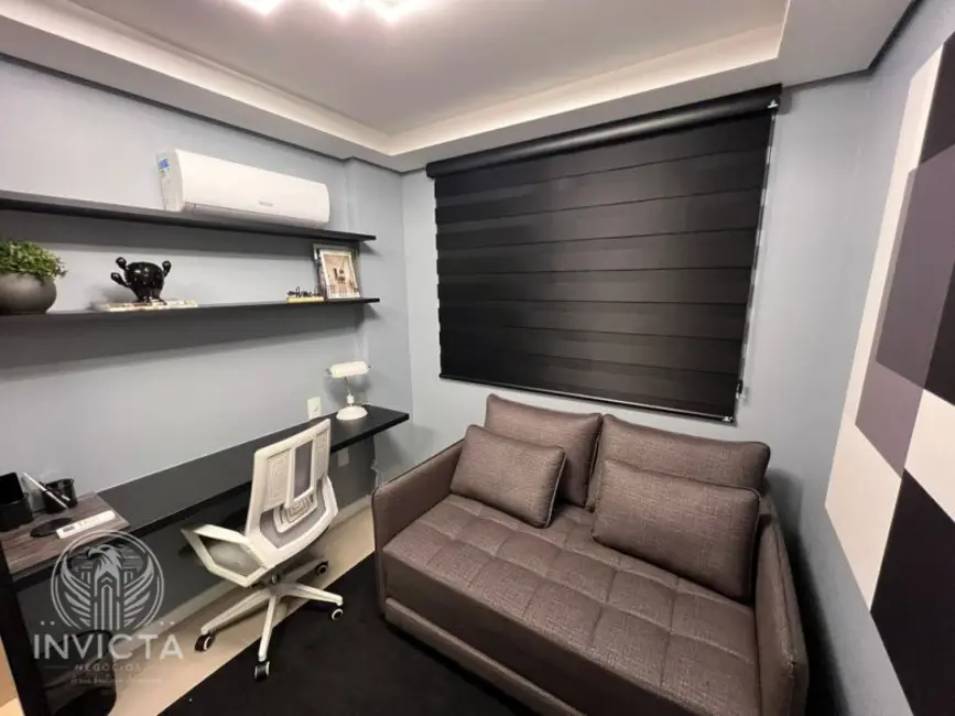 Foto 8 de Apartamento com 3 quartos à venda, 69m2 em Centro, Balneario Camboriu - SC