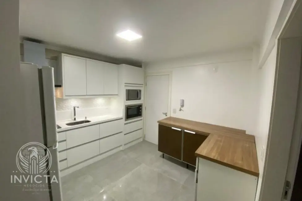 Apartamento com 3 quartos à venda, 154m2 em Centro, Balneario Camboriu - SC - imagem 8 Foto 8 de Apartamento com 3 quartos à venda, 154m2 em Centro, Balneario Camboriu - SC
