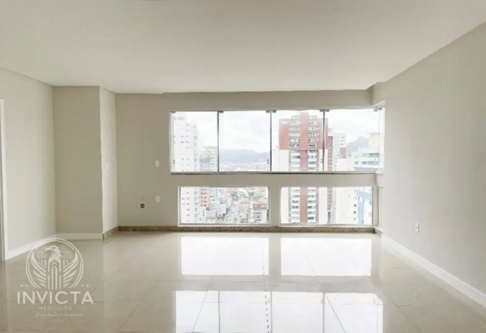 Foto 3 de Apartamento com 4 quartos à venda, 206m2 em Balneario Camboriu - SC