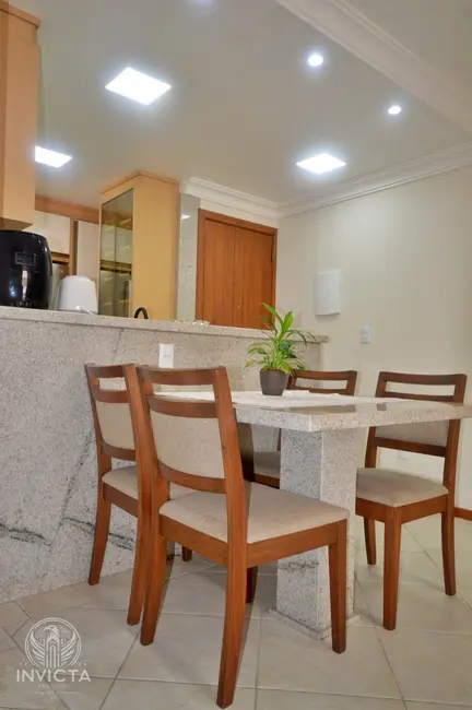 Apartamento com 2 quartos à venda, 71m2 em Centro, Balneario Camboriu - SC - imagem 4 Foto 4 de Apartamento com 2 quartos à venda, 71m2 em Centro, Balneario Camboriu - SC