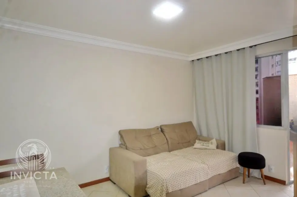 Apartamento com 2 quartos à venda, 71m2 em Centro, Balneario Camboriu - SC - imagem 8 Foto 8 de Apartamento com 2 quartos à venda, 71m2 em Centro, Balneario Camboriu - SC
