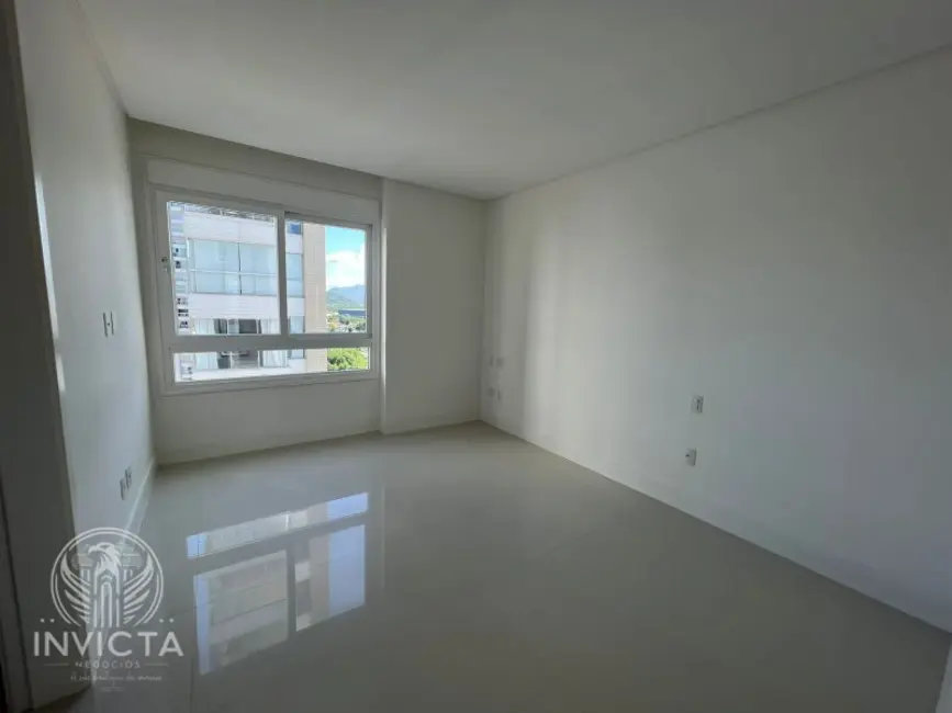 Foto 7 de Apartamento com 3 quartos à venda, 157m2 em Centro, Balneario Camboriu - SC