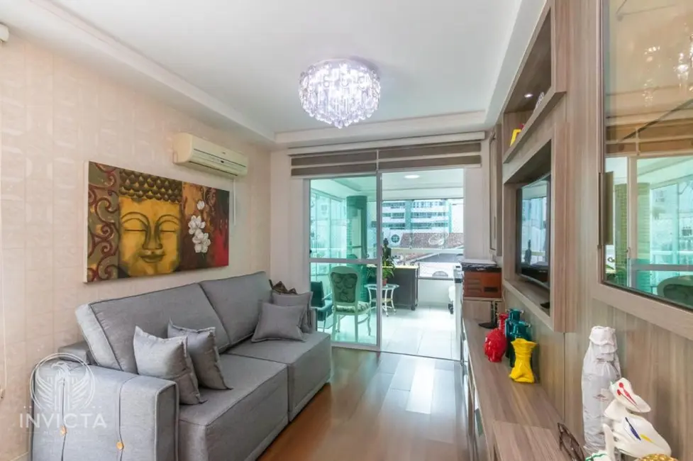 Apartamento com 2 quartos à venda, 250m2 em Balneario Camboriu - SC - imagem 3 Foto 3 de Apartamento com 2 quartos à venda, 250m2 em Balneario Camboriu - SC