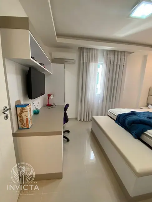 Foto 6 de Apartamento com 2 quartos à venda, 113m2 em Centro, Balneario Camboriu - SC