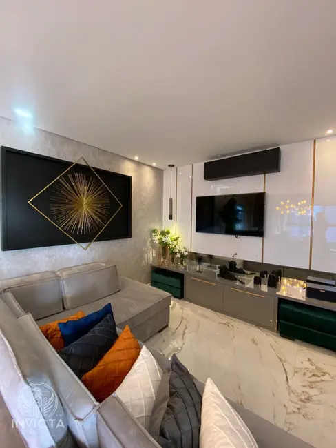 Apartamento com 3 quartos à venda, 130m2 em Centro, Balneario Camboriu - SC - imagem 4 Foto 4 de Apartamento com 3 quartos à venda, 130m2 em Centro, Balneario Camboriu - SC