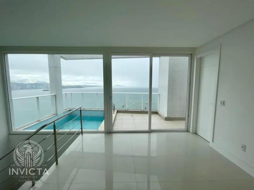 Apartamento com 7 quartos à venda, 410m2 em Centro, Balneario Camboriu - SC - imagem 4 Foto 4 de Apartamento com 7 quartos à venda, 410m2 em Centro, Balneario Camboriu - SC