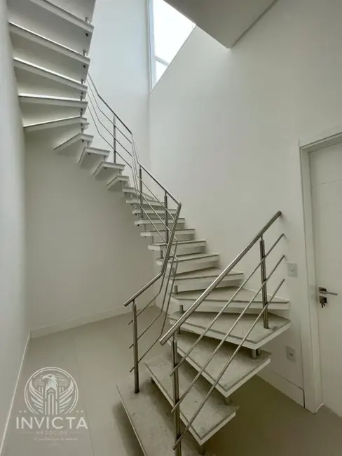 Apartamento com 7 quartos à venda, 410m2 em Centro, Balneario Camboriu - SC - imagem 7 Foto 7 de Apartamento com 7 quartos à venda, 410m2 em Centro, Balneario Camboriu - SC