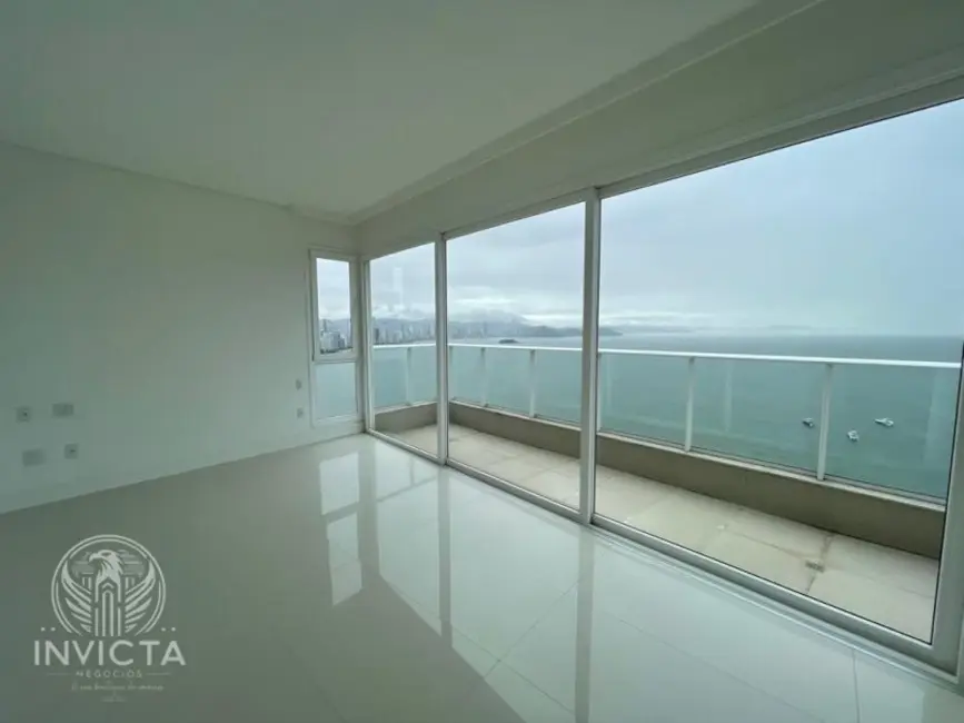 Foto 2 de Apartamento com 7 quartos à venda, 410m2 em Centro, Balneario Camboriu - SC