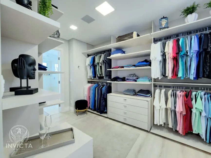 Apartamento com 4 quartos à venda, 310m2 em Balneario Camboriu - SC - imagem 8 Foto 8 de Apartamento com 4 quartos à venda, 310m2 em Balneario Camboriu - SC