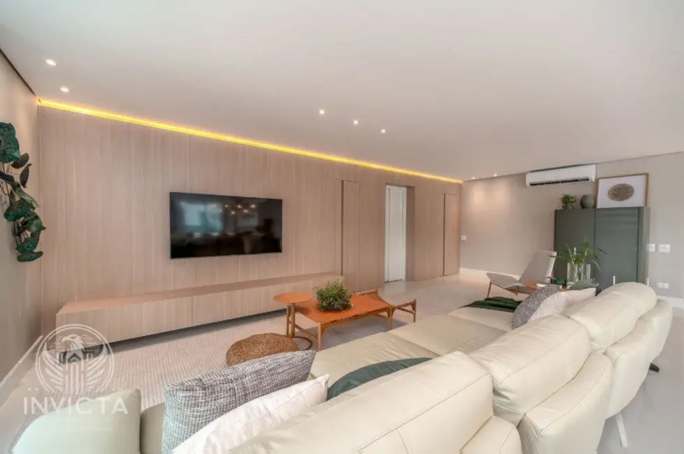 Apartamento com 5 quartos à venda, 350m2 em Itajai - SC - imagem 3 Foto 3 de Apartamento com 5 quartos à venda, 350m2 em Itajai - SC